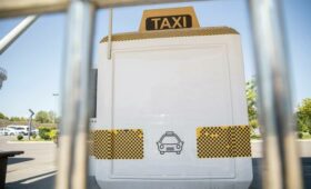 Аэропорт Ташкента упростит доступ операторам такси