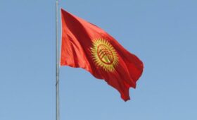 Парламент Кыргызстана одобрил закон о знании кыргызского языка