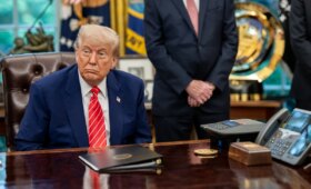 Трамп потребовал от Ирана «полного отказа» от ядерной программы