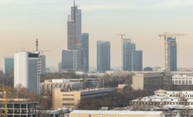Fitch впервые за семь лет повысило кредитный рейтинг Узбекистана