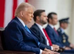 Трамп одобрил план удара по Ирану, но пока отложил решение — СМИ