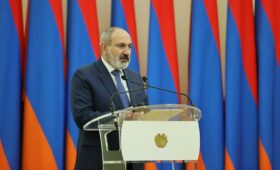 Премьер Армении заявил о предотвращении захвата власти в стране