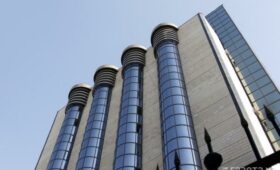 Депутаты попросили Центробанк Узбекистана объяснить задержку с приватизацией банков