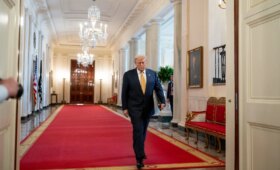 Трампу диагностировали хроническую венозную недостаточность