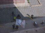 В Хорезме две школьницы погибли, спрыгнув с крыши многоэтажки