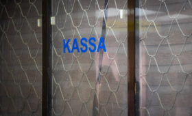 На 13 станциях метро Ташкента закроют часть касс
