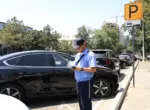 Парковщиков с нарушениями слуха и речи трудоустроят в городской парковочной системе