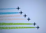 Военные самолёты нарисовали в небе над Ташкентом флаг Узбекистана (фото, видео)