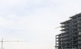 С осени начнётся внедрение паспортов строительных объектов с QR-кодом