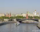 Мигрантов в Москве и Подмосковье обязали установить приложение «Амина» для контроля за геолокацией