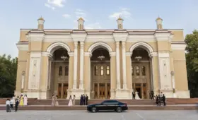 ГАБТ имени Навои возвращает «строгие» правила. Что это означает?