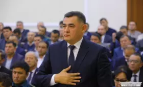 Хоким Намангана задержан по подозрению в получении взятки в $60 тысяч (+видео)