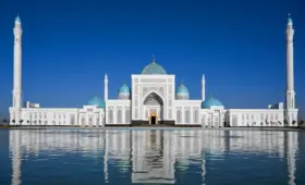 Президент посетил новый комплекс Имама Бухари в Самарканде (+фото)