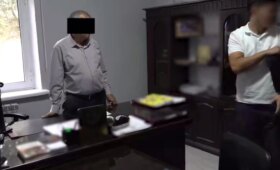 Ряд чиновников задержан в разных регионах Узбекистана по подозрению в коррупции