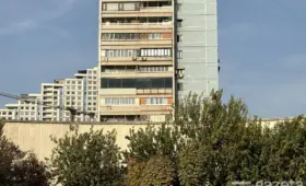 «Покажите нам проект». Жители «московских высоток» в Ташкенте — об остеклении домов
