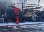 В МЧС рассказали подробности пожара с грузовиком в Сырдарьинской области. Видео