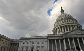 Правительство США впервые за последние 7 лет приостановило работу. Главное