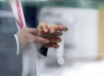 В роуминге в России временно недоступны SMS и мобильный интернет