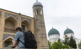 В Узбекистане создадут приложение для туристов с eSIM, «единым билетом» и цифровым гидом