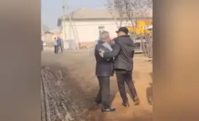 Против замхокима Бувайдинского района, напавшего на экоиспектора, возбудили уголовное дело