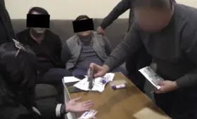 Задержаны требовавшие у предпринимателя $7,3 млн за оформление земли в Чирчике