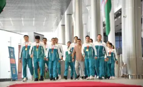 Узбекистан завоевал 13 медалей на Кубке мира по боксу, но федерация выразила недовольство судейством