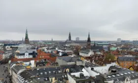 Дания планирует запретить соцсети для детей младше 15 лет