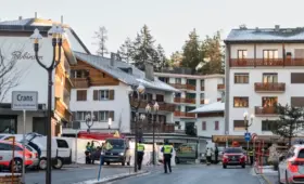 В пожаре на горнолыжном курорте в Швейцарии погибли около 40 человек, более 100 пострадали