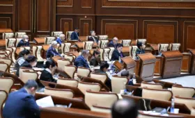 Тысячи жалоб, отсутствие прозрачности, выбор УК без собственников. Сенат — о проблемах управляющих компаний