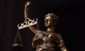 21-летний учитель, назвавший пророка Мухаммада оскорбительными словами, получил 12 суток