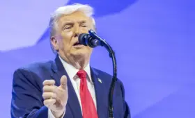 Трамп отменил введение пошлин против европейских стран и анонсировал сделку по Гренландии