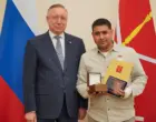 Губернатор Санкт-Петербурга наградил Хайрулло Ибадуллаева знаком отличия «За доблесть в спасении»