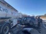 В российском Приамурье четыре узбекистанца погибли в ДТП с бензовозом. Видео