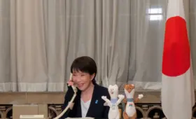 Правящая партия Японии во главе с Санаэ Такаити одержала победу на парламентских выборах