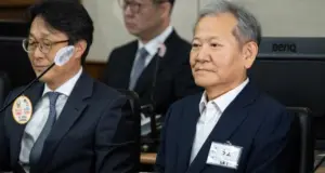 Экс-министра внутренних дел Южной Кореи приговорили к семи годам тюрьмы по делу о военном положении