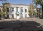 В Алмалыке расследуют обстоятельства смерти десятиклассницы в здании школы