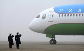 Российские СМИ приняли самолёт президента Узбекистана за «американский» и «военный»
