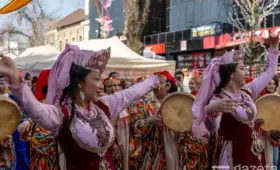 Фото: Гуляния в честь Навруза в Ташкенте