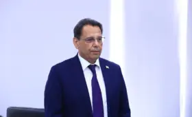 «Должен быть порядок». Что сказал о форме в вузах министр высшего образования