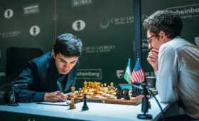 Жавохир Синдаров победил Каруану и стал единоличным лидером Турнира претендентов