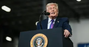 На мероприятии с участием Дональда Трампа произошла стрельба, нападавший задержан