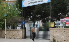 В школах Турции усилили меры безопасности после нападений