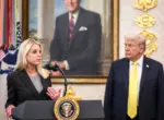 Трамп уволил генпрокурора США Пэм Бонди