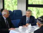 Президент проехал по кольцевой железной дороге в Ферганской долине