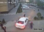 В Андижане Cobalt сбил двух детей во дворе жилого массива. Видео