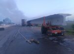 В Самаркандской области водитель уснул за рулем грузовика и спровоцировал ДТП с пожаром