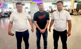 Из США депортировали узбекистанца, которого разыскивали три года