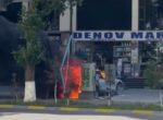 В Денау электромобиль вспыхнул во время зарядки на станции. Видео