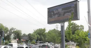 Вклад Узбекистана в победу над фашизмом демонстрируют на экранах в Ташкенте