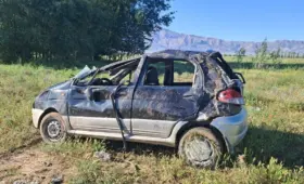 В Навоийской области Matiz, в котором находились 14 воспитанников детсада, попал в ДТП. Водительница погибла